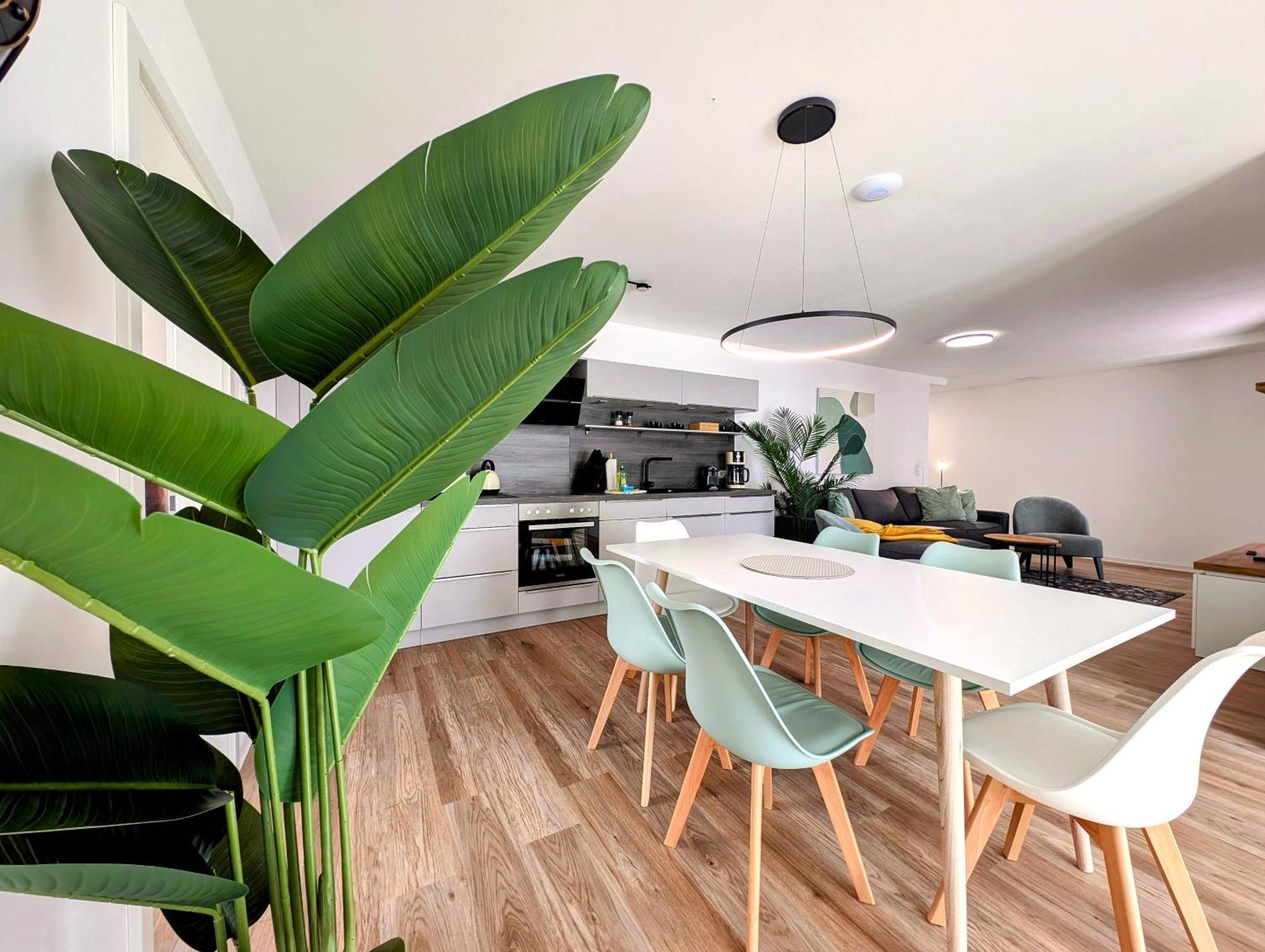 Bohnapartments - Nordkap-Suiten - Gratis Parkplatz - Moderner Neubau - Erdgeschoss - Fussbodenheizung Erfurt Dış mekan fotoğraf