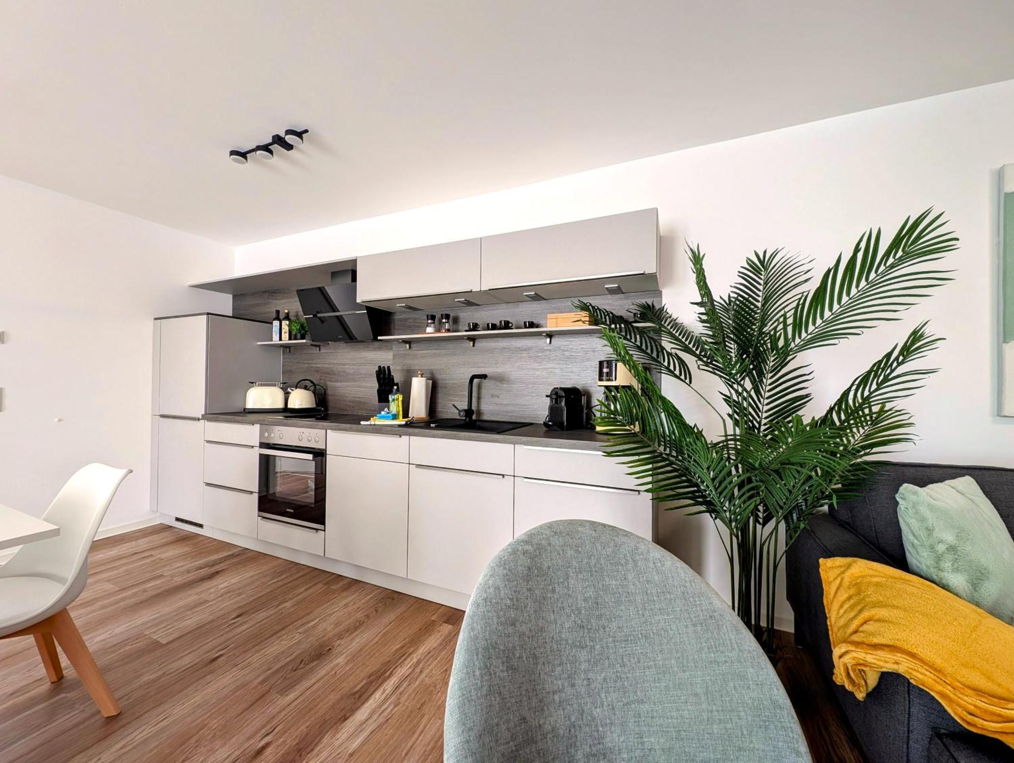 Bohnapartments - Nordkap-Suiten - Gratis Parkplatz - Moderner Neubau - Erdgeschoss - Fussbodenheizung Erfurt Dış mekan fotoğraf
