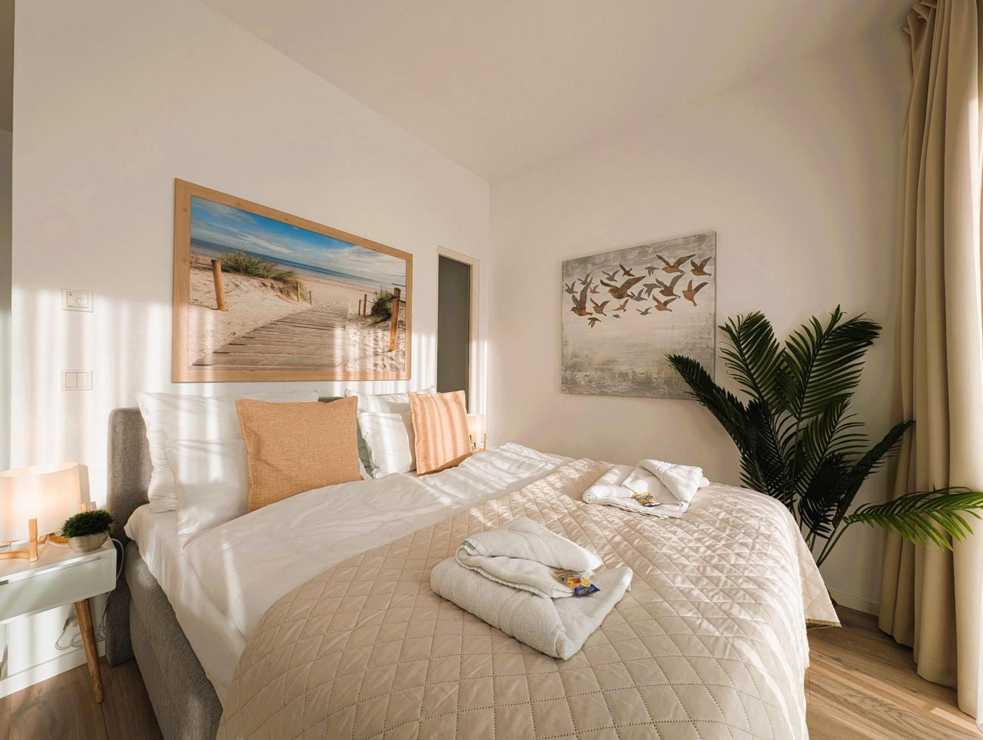 Bohnapartments - Nordkap-Suiten - Gratis Parkplatz - Moderner Neubau - Erdgeschoss - Fussbodenheizung Erfurt Dış mekan fotoğraf